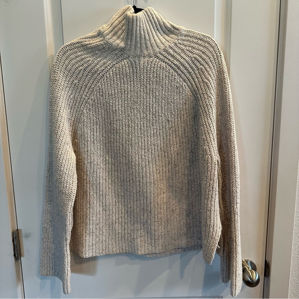 BP Sweater - Picture 4 of 4